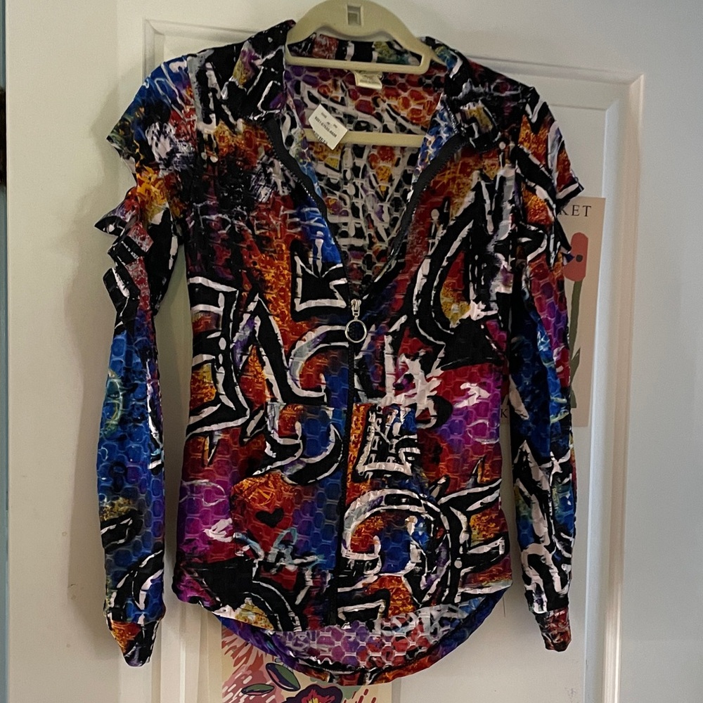 NYC Colorful Graphic Women's Top